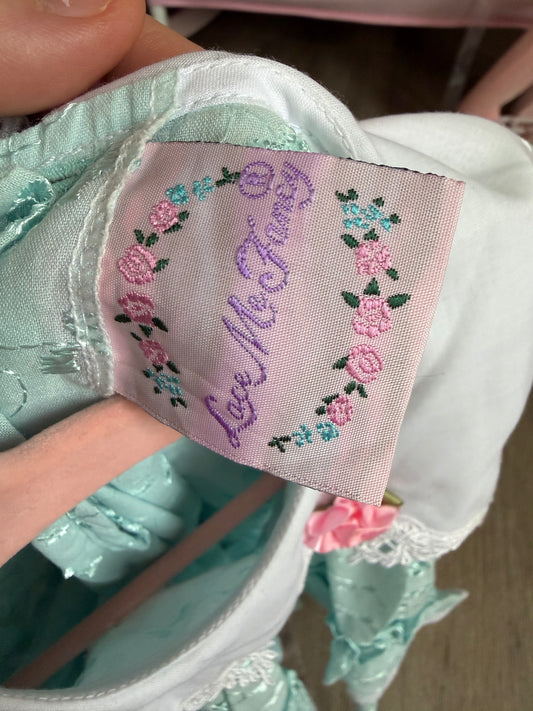 Vintage Lace Me Fancy dress